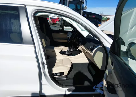 2022 BMW X3 xDrive30I z USA, uszkodzony, nr VIN 5UX53DP04N9M20288